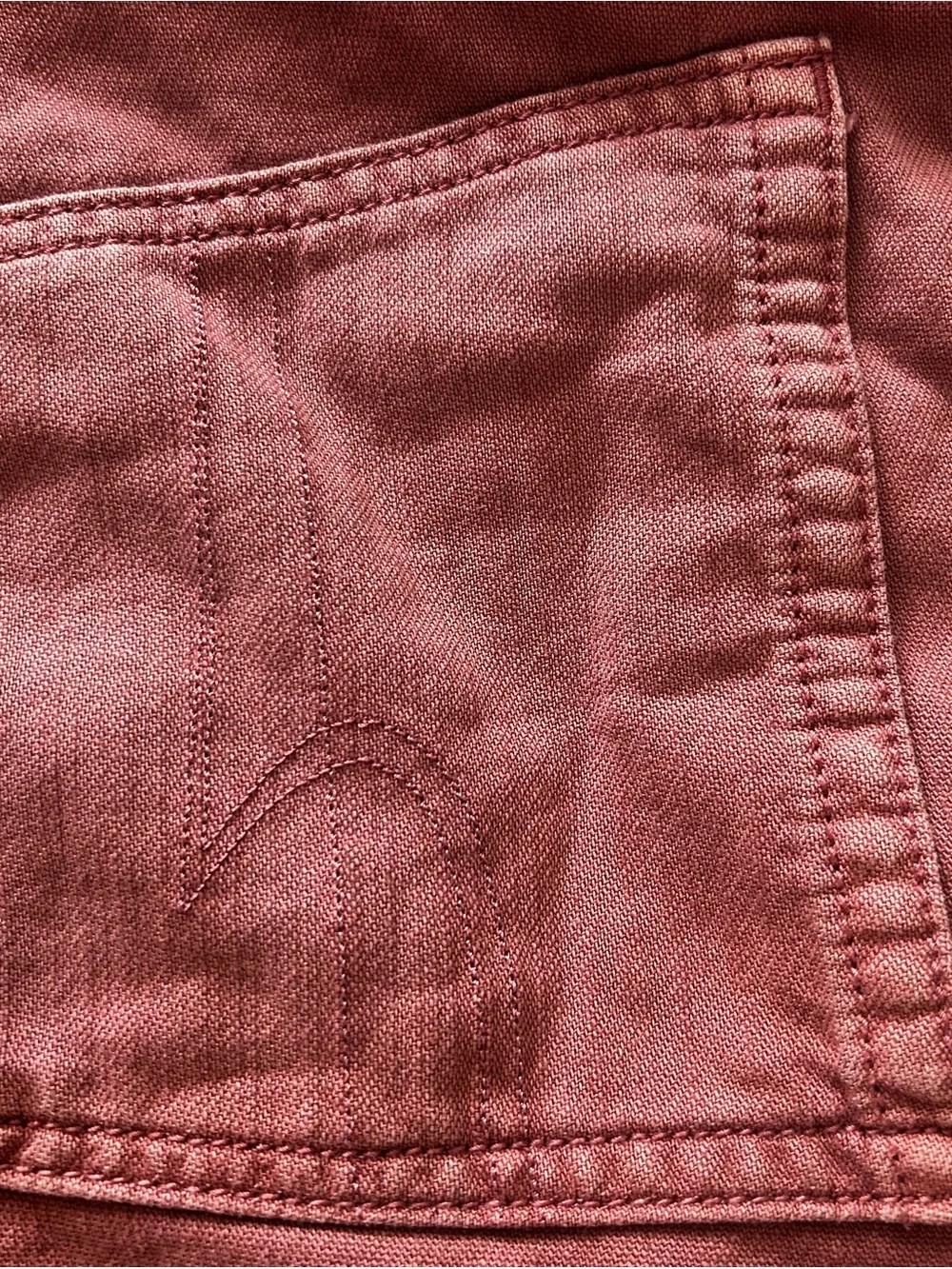 American Eagle Dusty Rose Frayed Hem Denim Shorts Size 4
